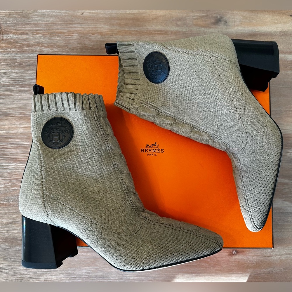Hermès Volver 60 mm booties ankle boots in size 40.5